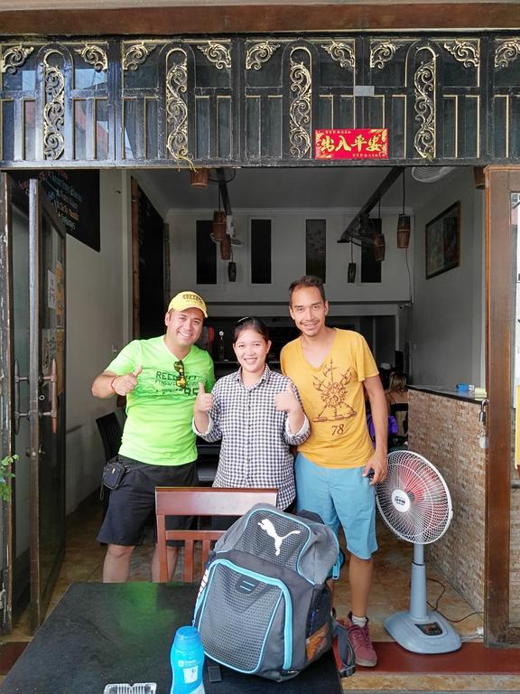 B52 Hostel Phnom Penh Bagian luar foto