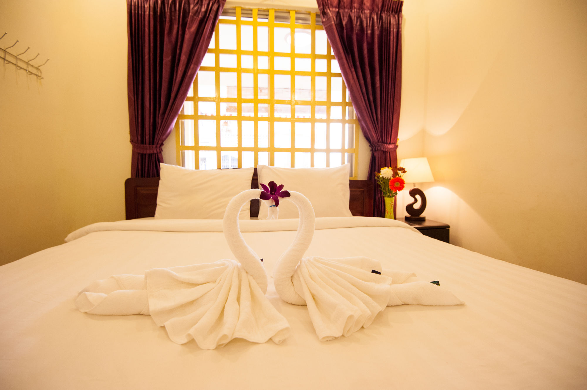 B52 Hostel Phnom Penh Bagian luar foto